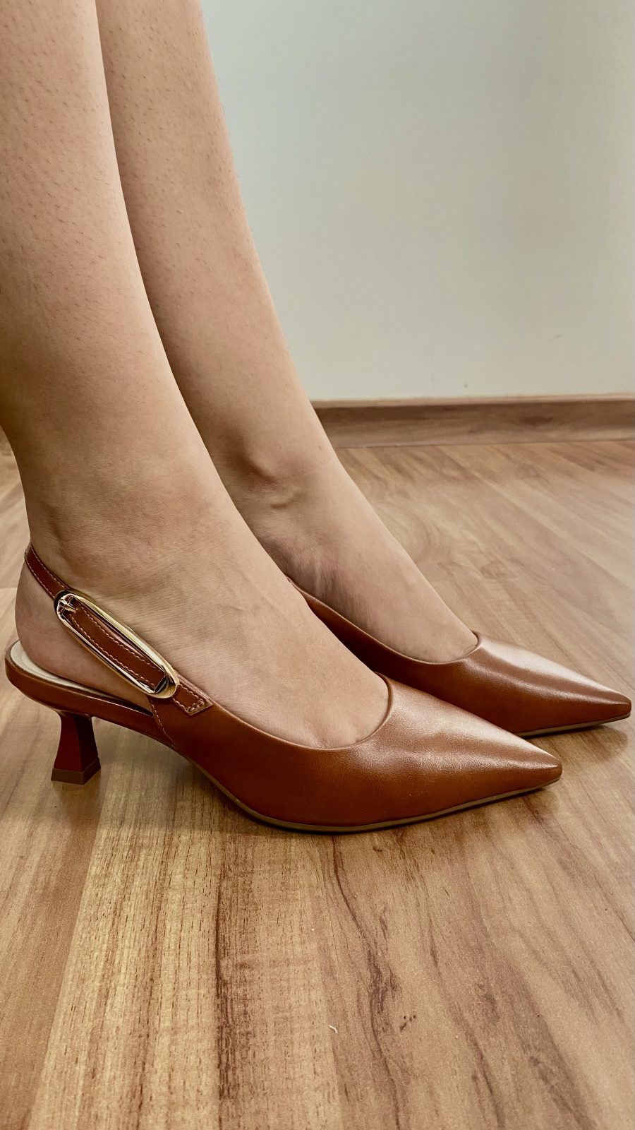 SLINGBACK FEM ADT REF.T3874406 CRML 34.