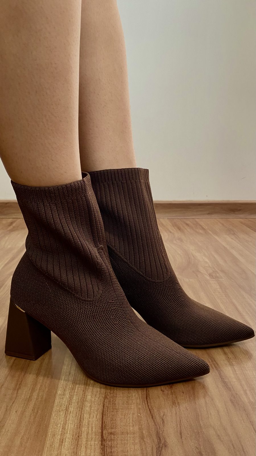 BOTA FEM ADT CANO CRT REF.T7022026 MRR 37.