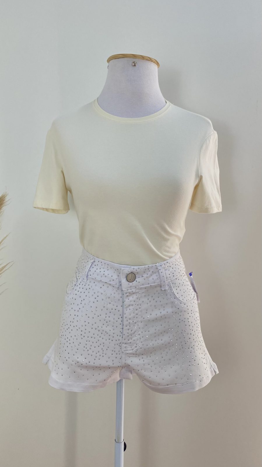 SHORTS FEM ADT REF.0212964 BCO/BRLHO 40.