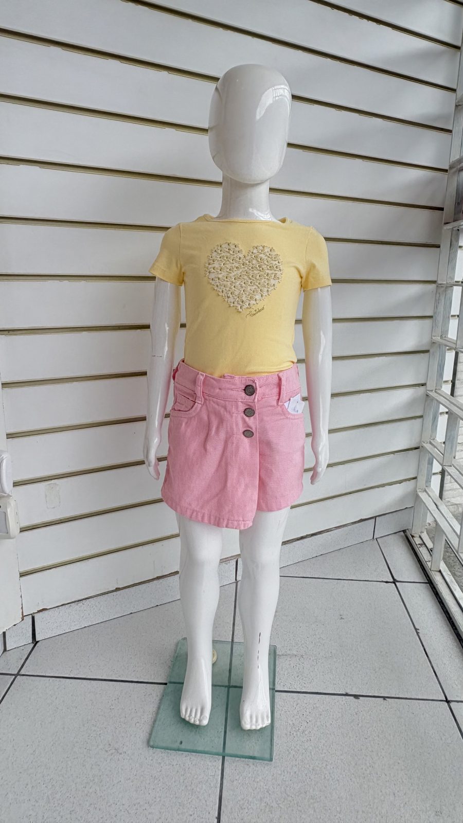 SHORTS SAIA FEM INF REF.102504310 BGE 4.