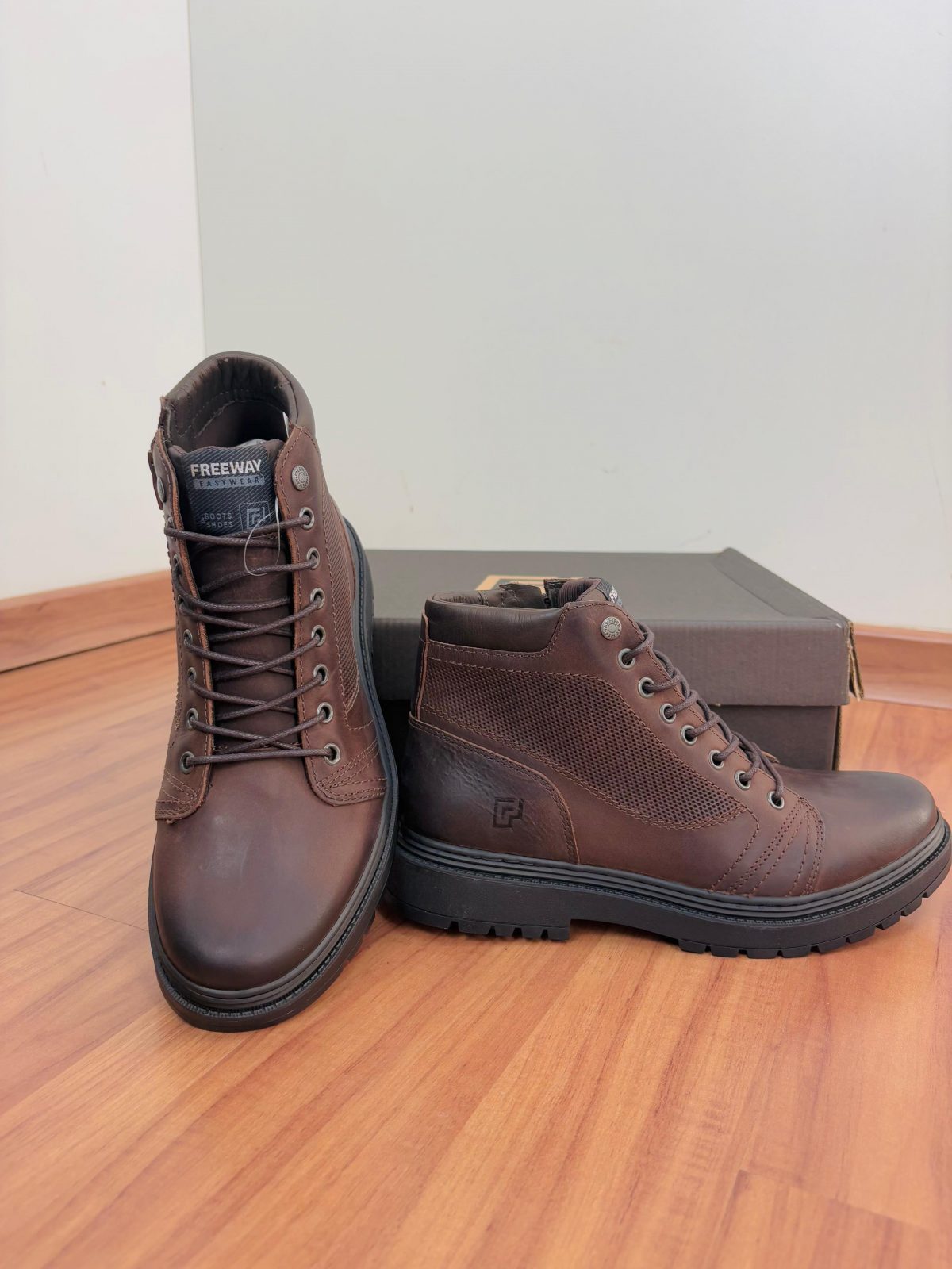 COTURNO MASC JACK M38 REF.1931 CHCLT 44.