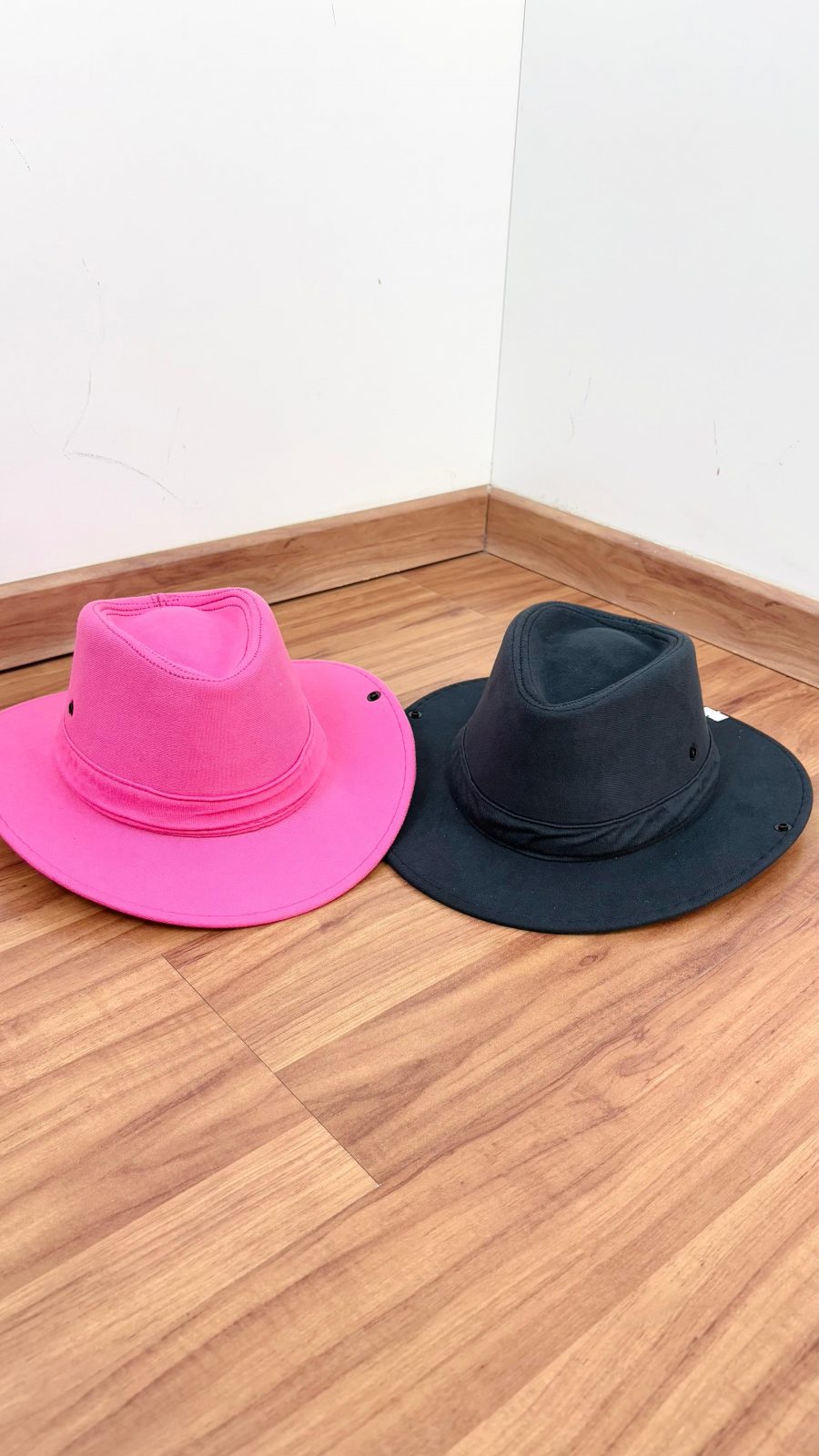 CHAPEU UNSX COUNTRY REF.GL1830 STS/LSO P.