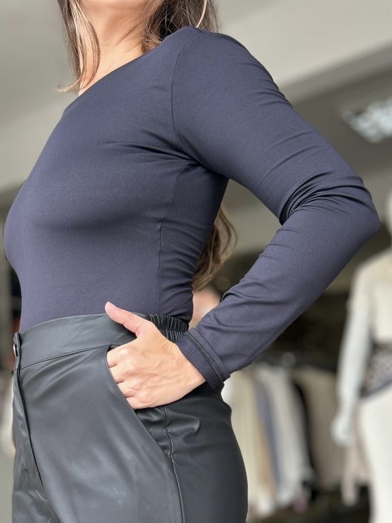 BODY FEM ML R74 REF.GL1867 STD/LSO M.