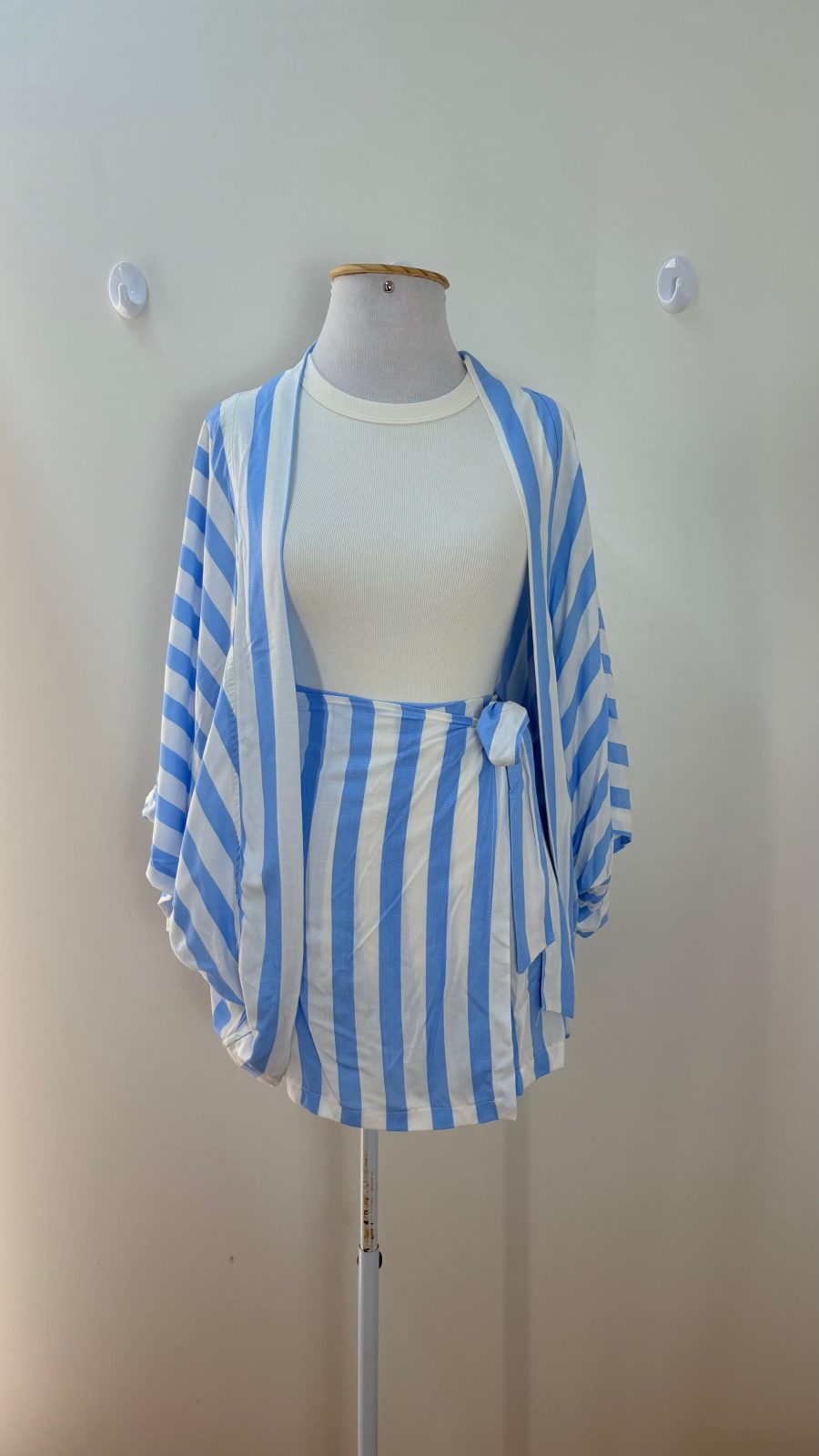 CONJ FEM KIMONO+SHRT REF.GL2019 AZL/BCO U.