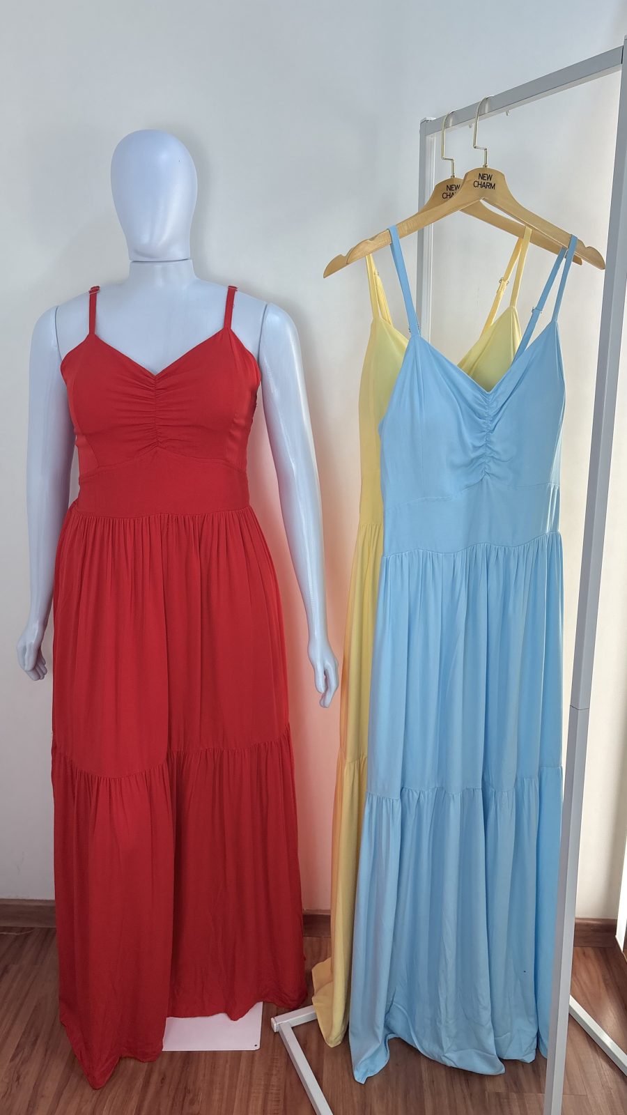 VESTIDO FEM ADT C/ALÇ LG REF.GL2223 STD GG.