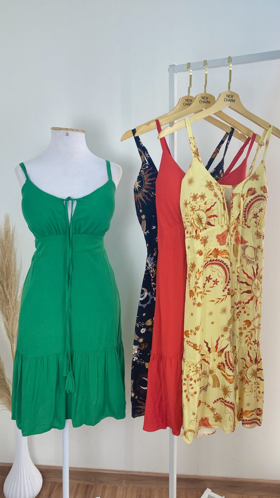 VESTIDO FEM C/ALÇ CRT REF.GL2252 STD/ESTP G.