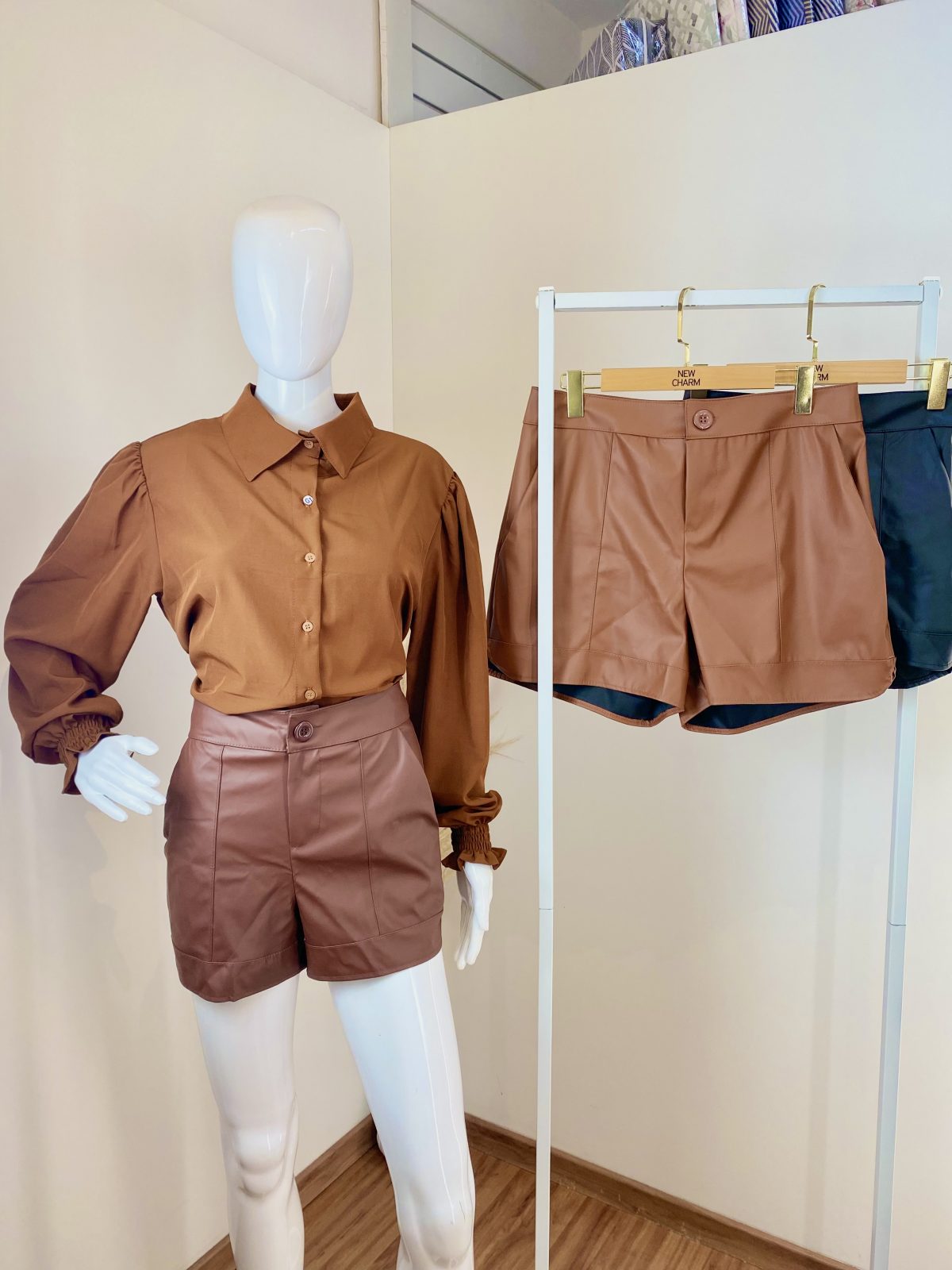 SHORTS FEM ADT CRT COURINO