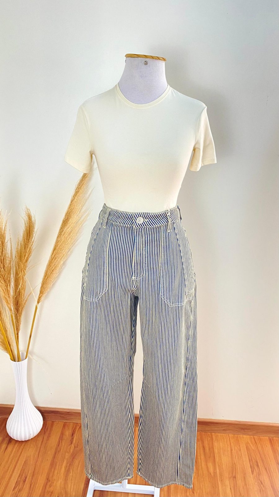 CALÇA FEM REF.H9UE 1AS/CRM/MRH/LSTRD 36.