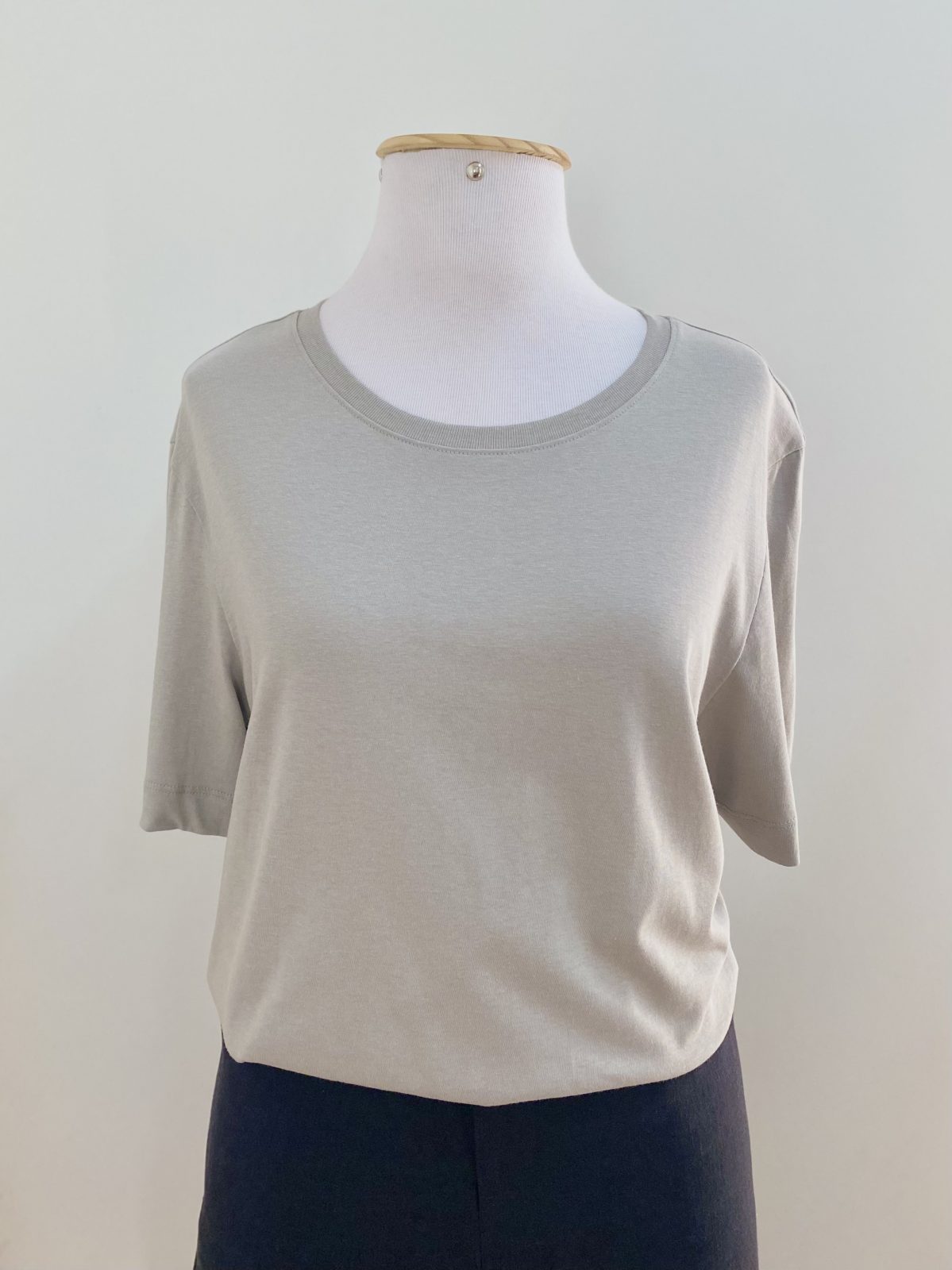 BLUSA FEM ADT MM REF.K5YD 1AS/PTO G.