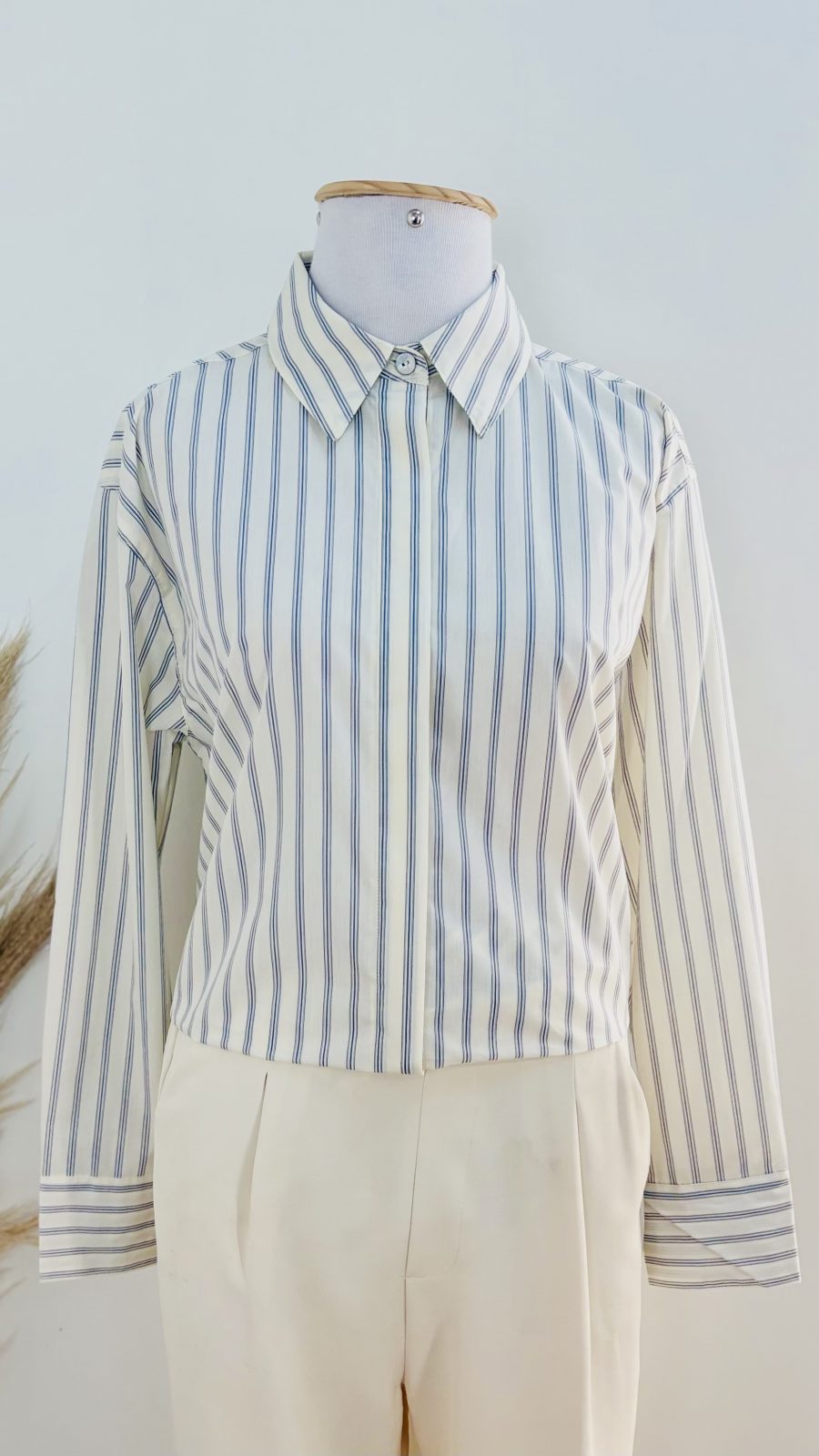 CAMISA FEM ADT ML REF.K60M 1GS/CRM/LSTD G.