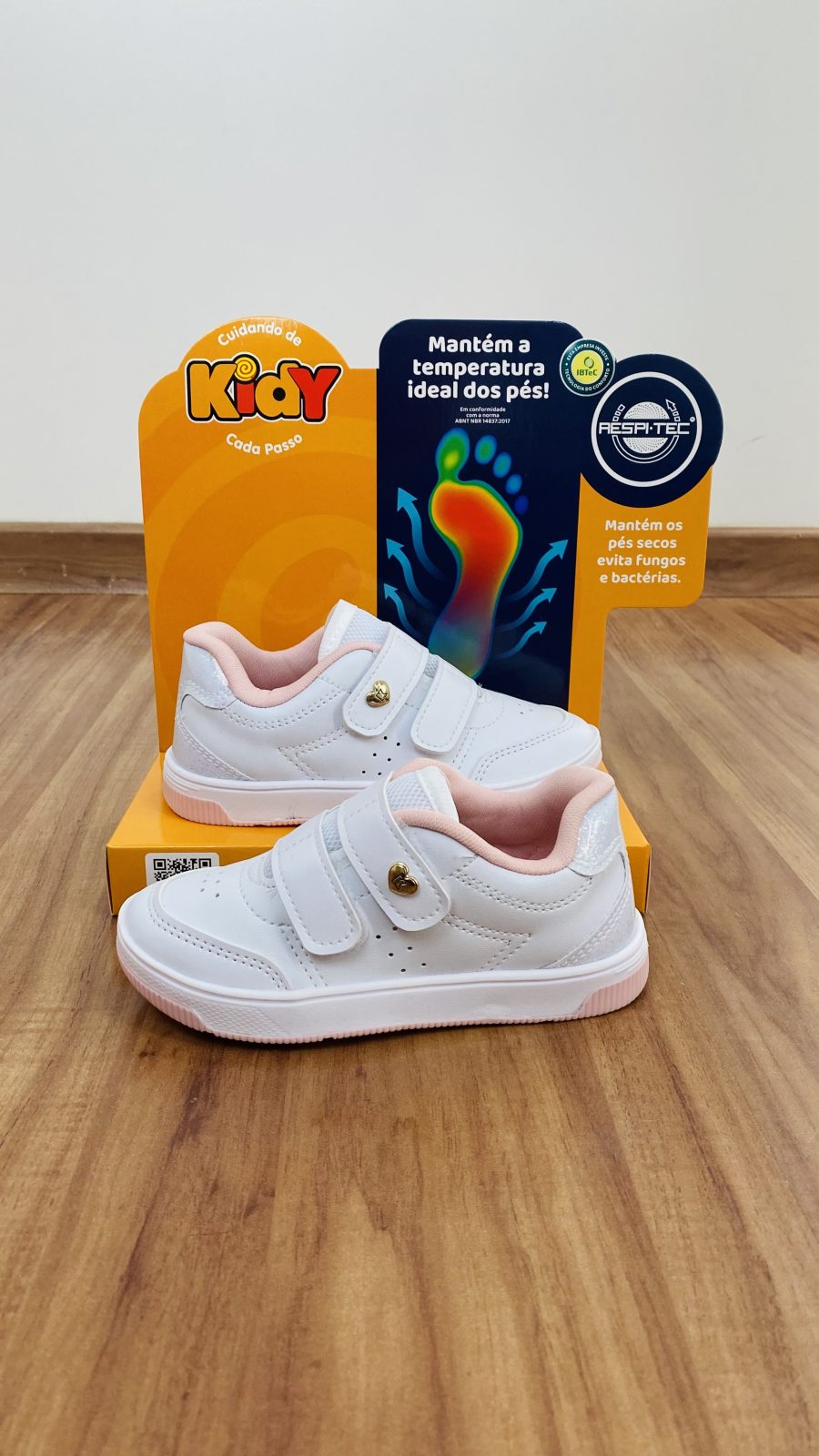 TENIS FEM INF