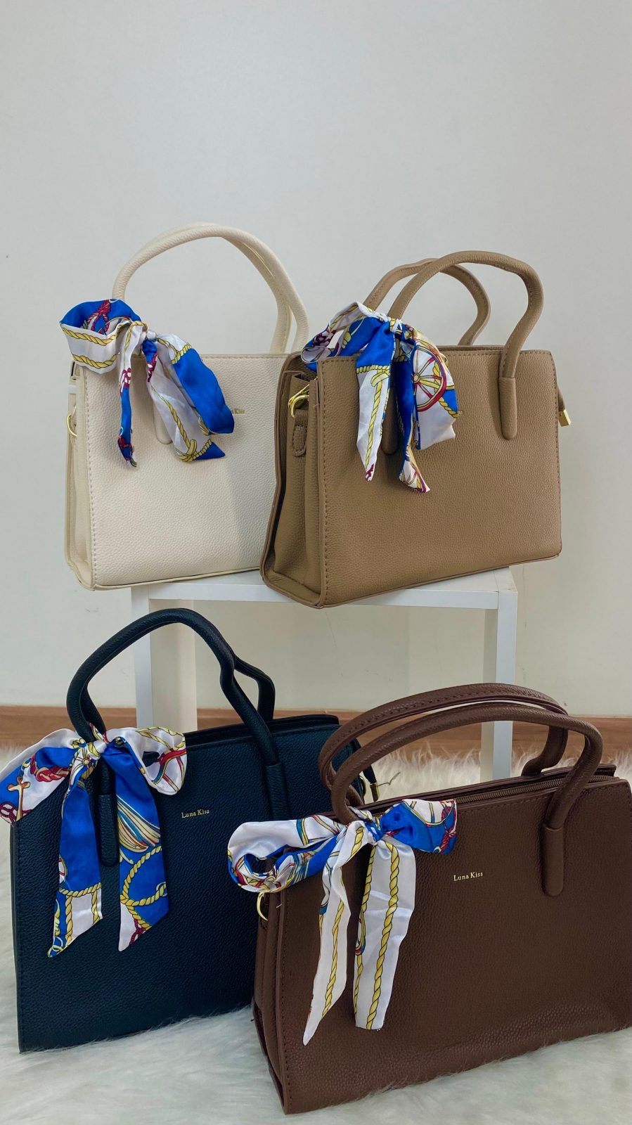 BOLSA FEM MEDIA D/LADO REF.LK3116 STD U.