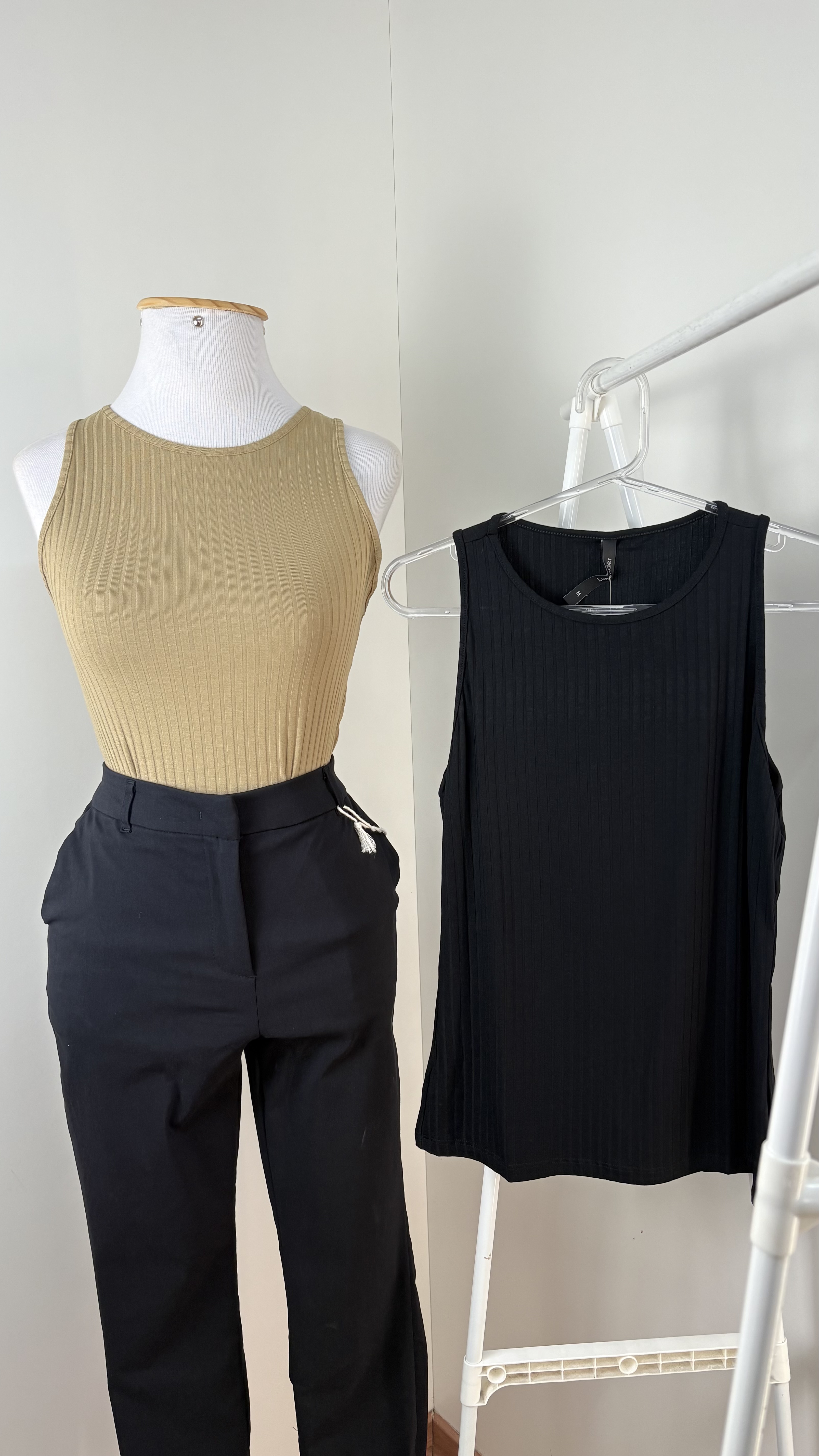 BLUSA FEM SM CNELDO R53 REF.00358 PTO GG.