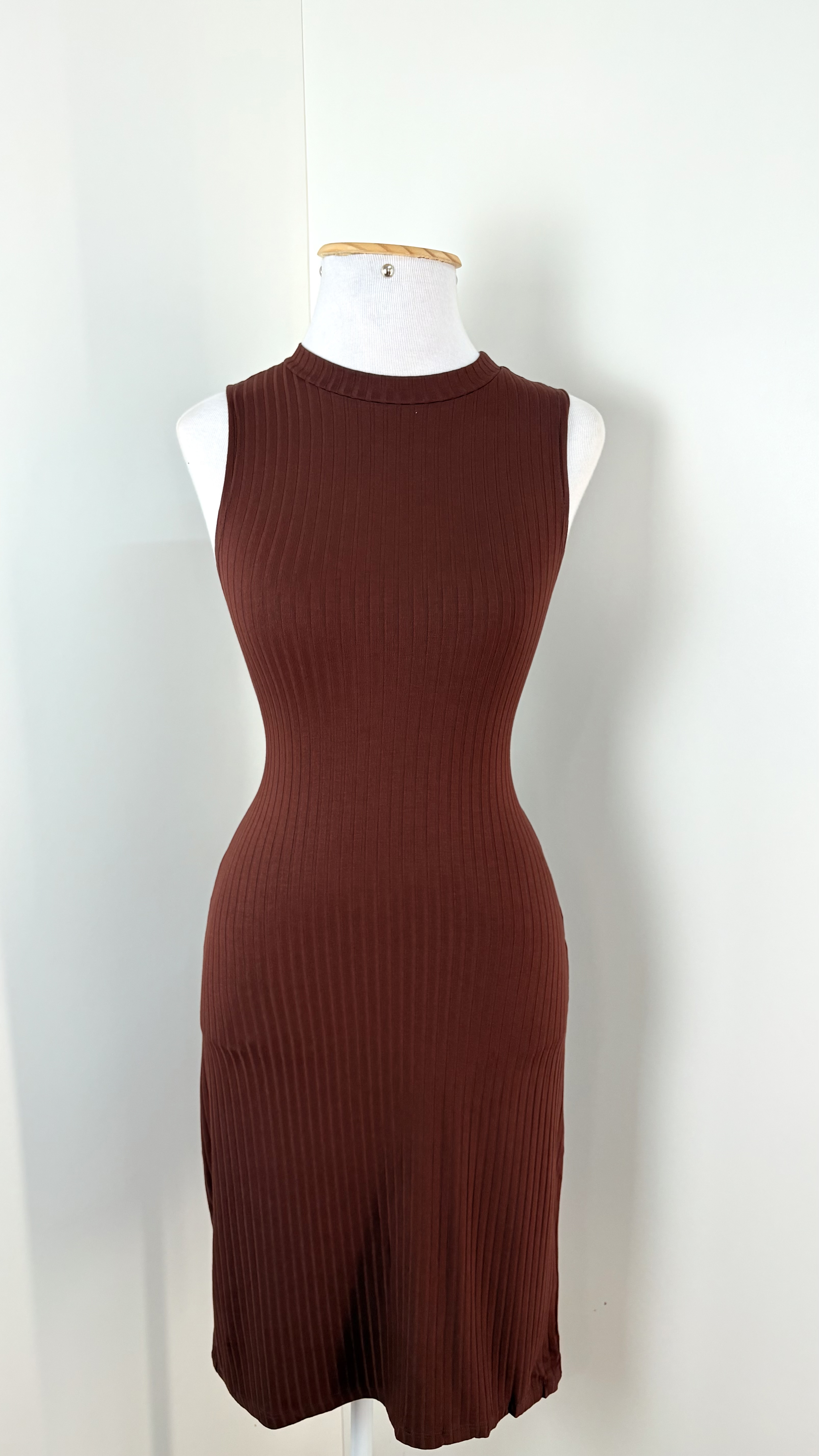 VESTIDO FEM SM CRT R53 REF.00474 PTO P.