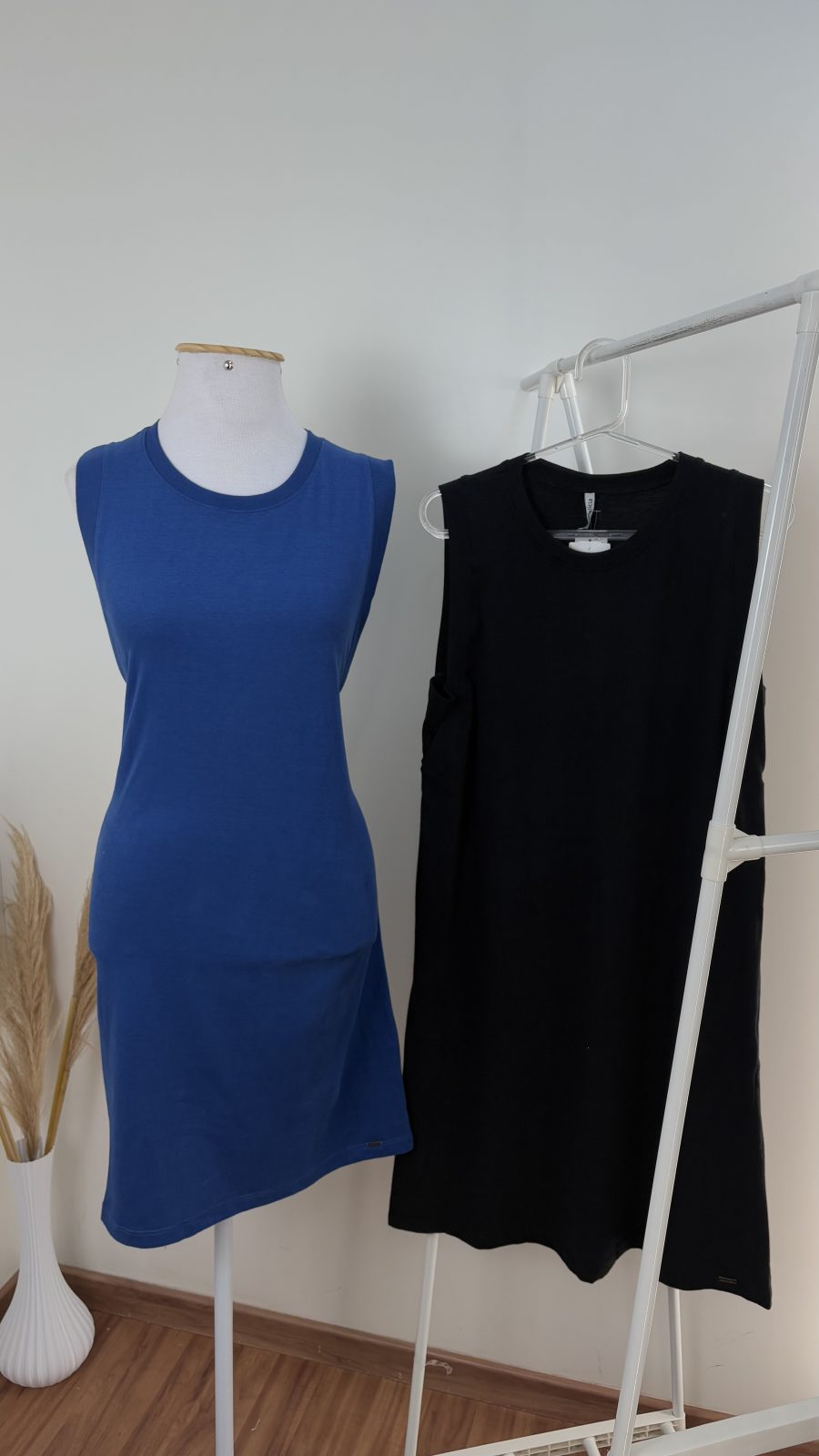 VESTIDO FEM SM CRT REF.184095 AZL G1.