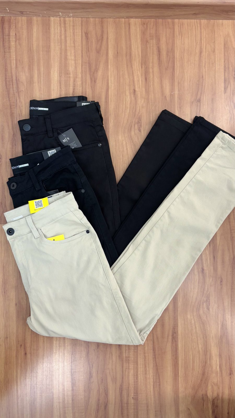 CALÇA MASC SLIM REF.12171 PALHA 40.