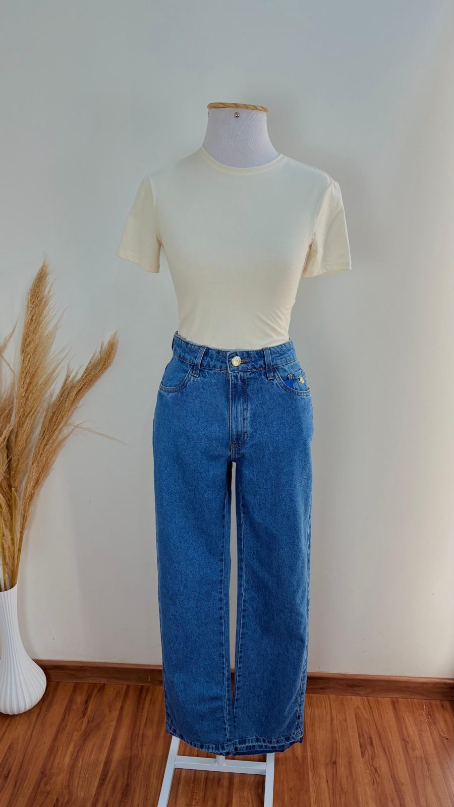 CALÇA FEM RETA REF.6937 JNS 40.