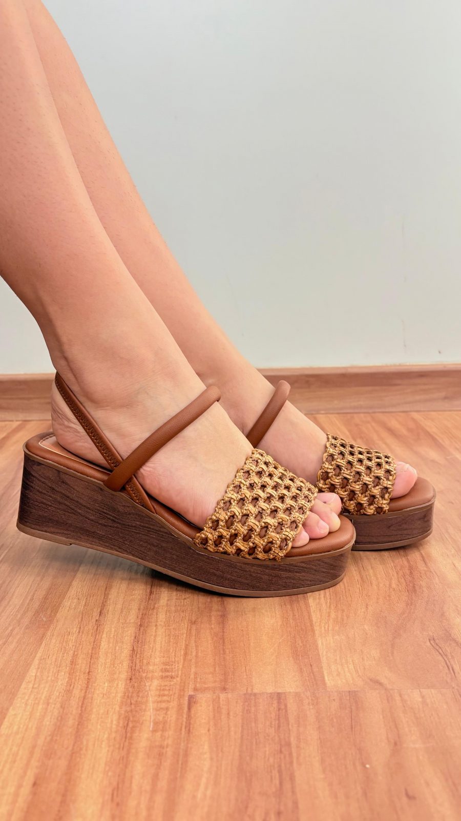 SANDALIA FEM ANABELLA REF.MF494 MRR 34.