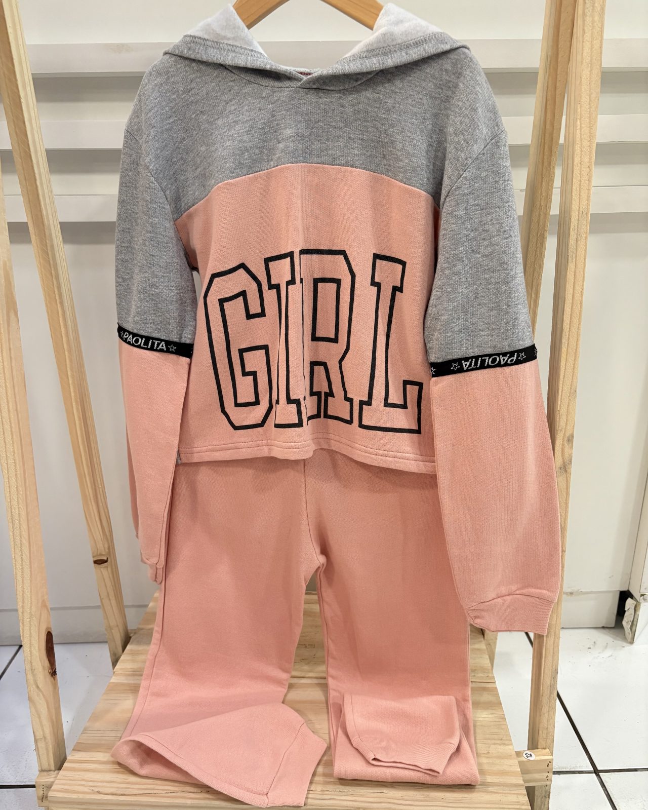 CONJ FEM JUV ML R130 REF.41003 CZA/MRH 10.