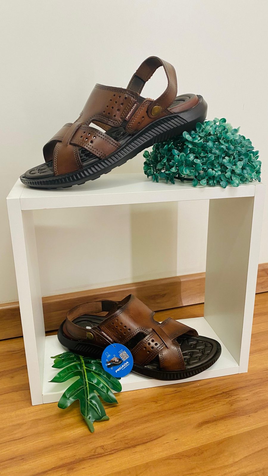 SANDALIA MASC M73 REF.133156 MRR/PINHAO 38.