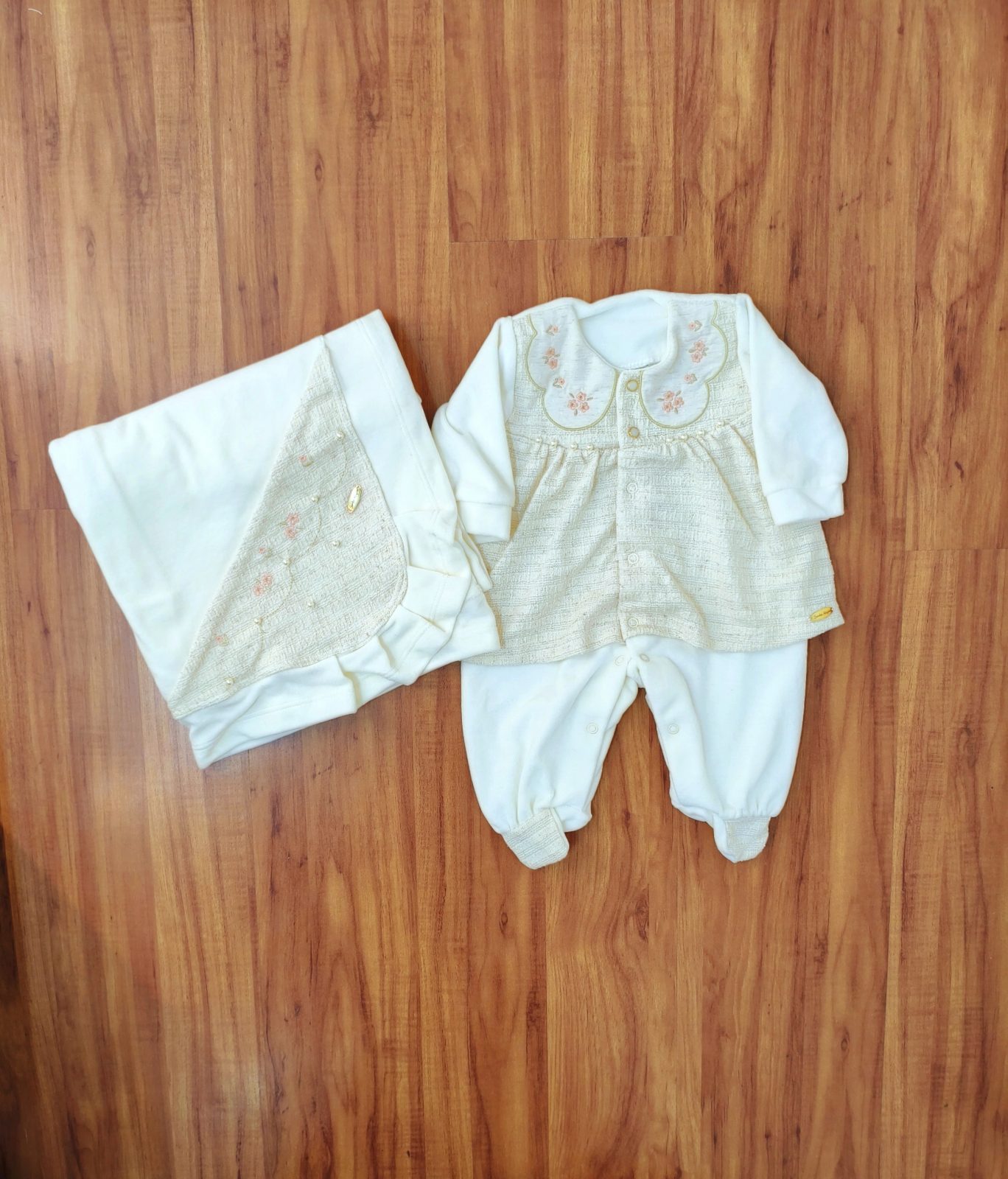 SAIDA MATERNIDADE FEM R101 REF.120880 CRM PP.