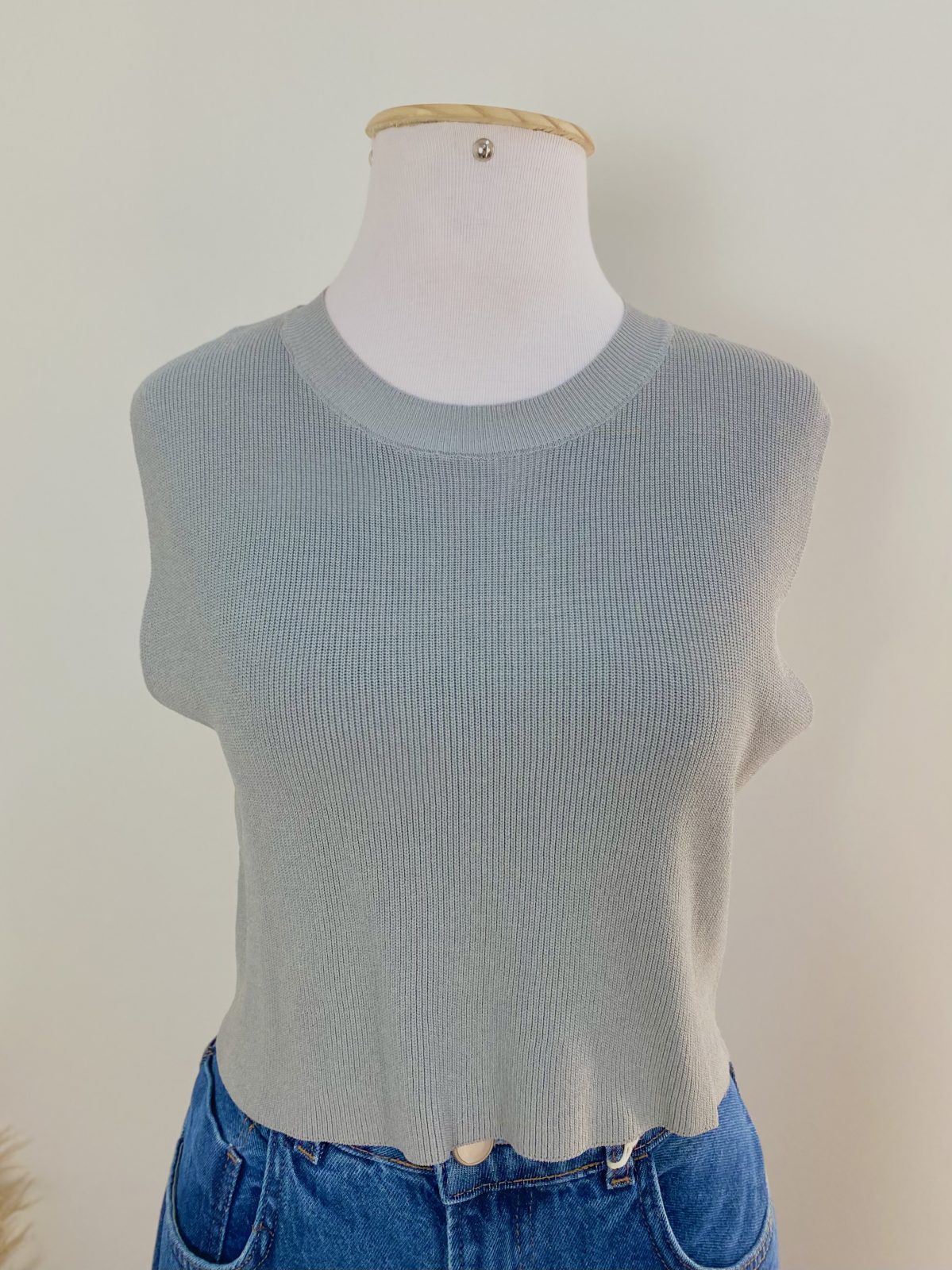 CROPPED FEM SM R119 REF.JBL1510B CZA G.