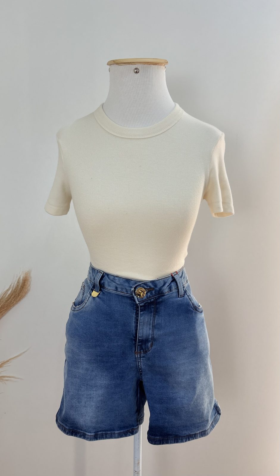 SHORTS FEM ADT MEDIO REF.TE22066 JNS 40.