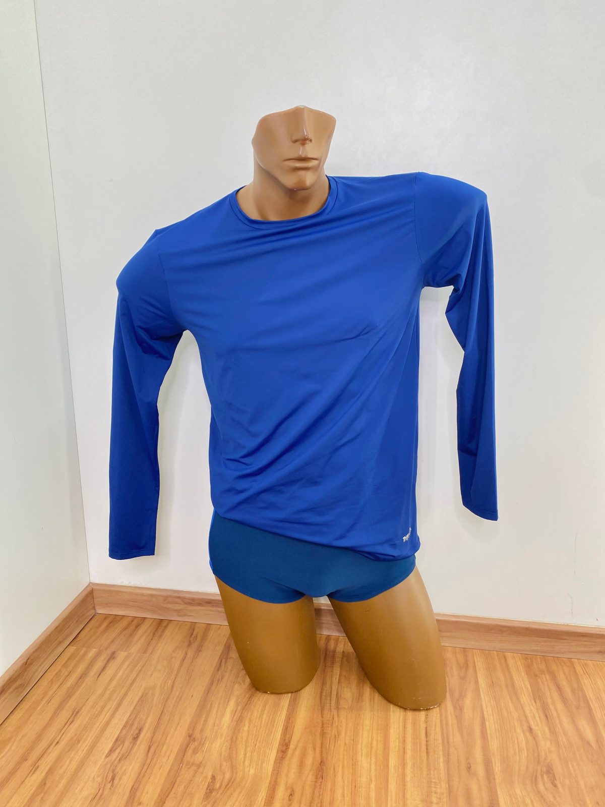 CAMISETA MASC ML UV R71 REF.Q05977 PTO 1XG.