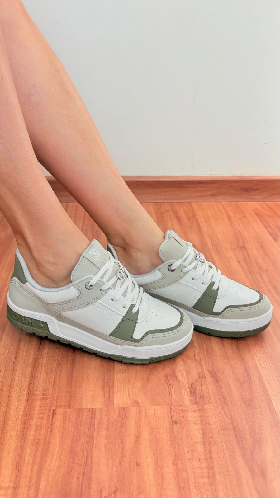 TENIS FEM M97 REF.20800305 BCO/VRD/CZA 37.